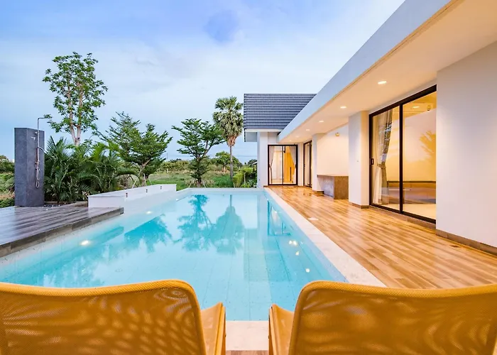 Hidaway Hua Hin Pool At Palm Hill Golf Course
