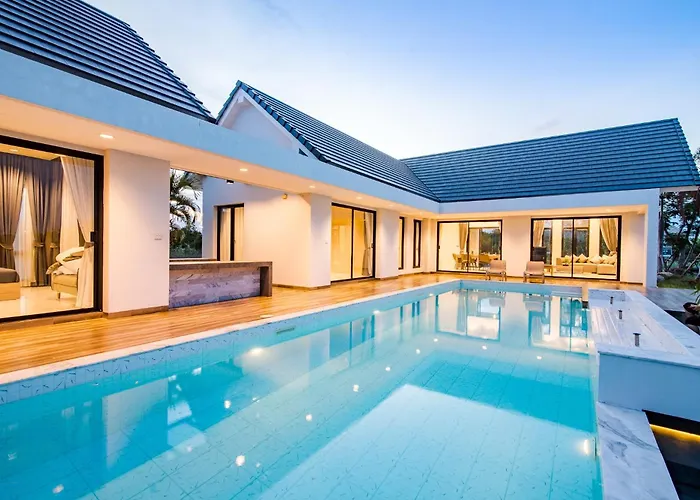 Hidaway Hua Hin Pool At Palm Hill Golf Course *