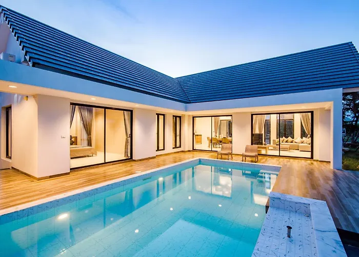 Hidaway Hua Hin Pool At Palm Hill Golf Course